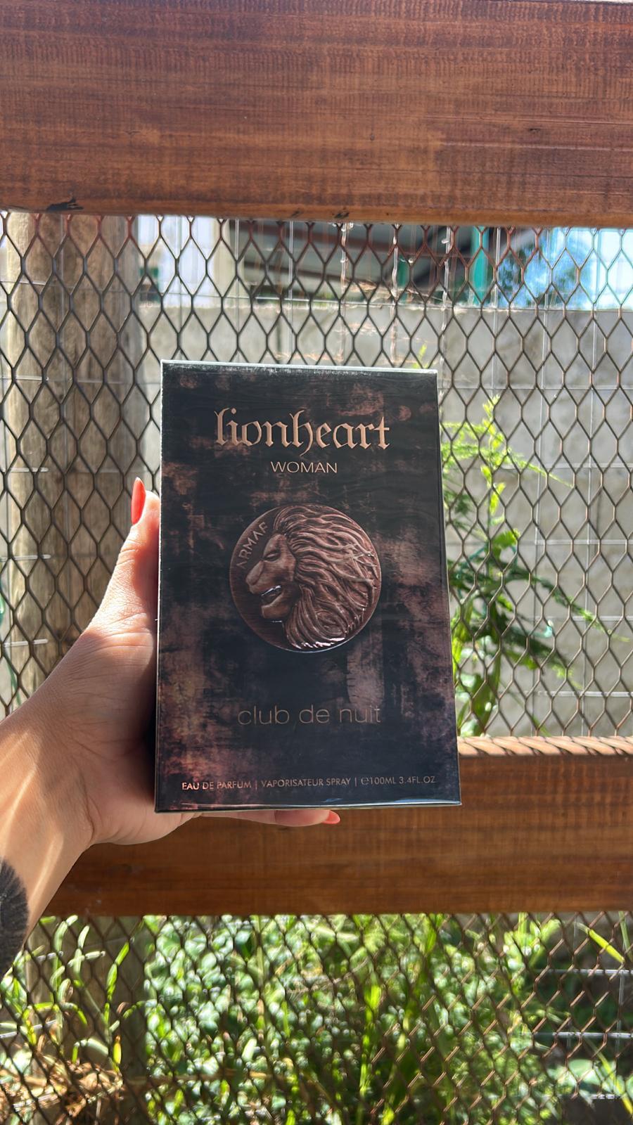Club de Nuit Lionheart Woman