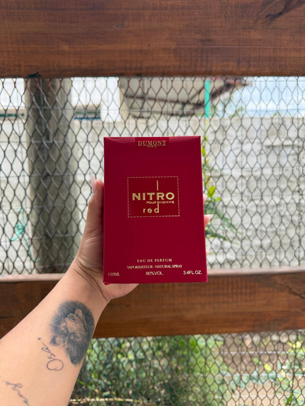 Nitro Red Dumont París