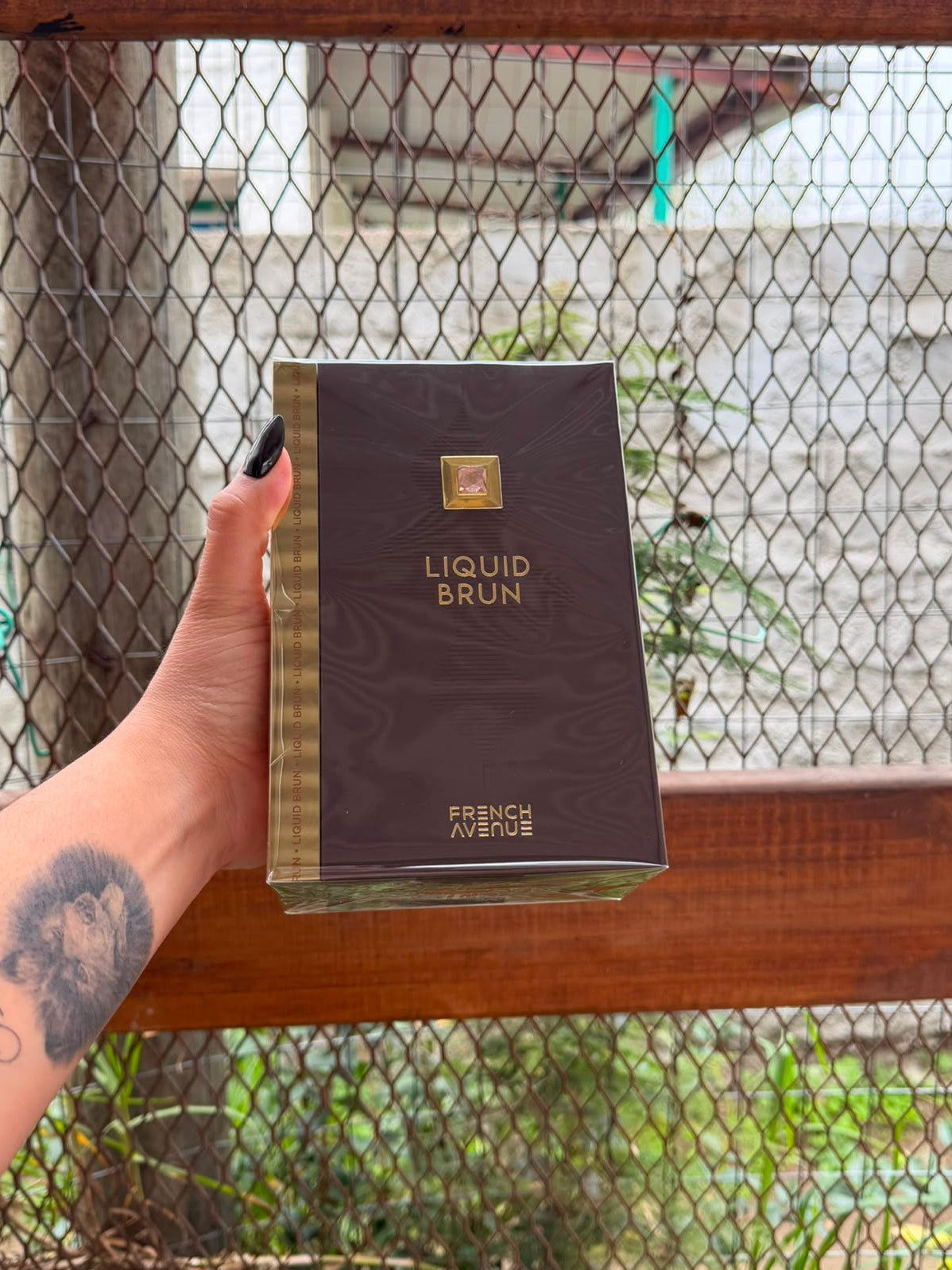 Liquid Brun